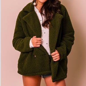 Faux Shearling Teddy Bear Coat. S-2X. Runs Small.
